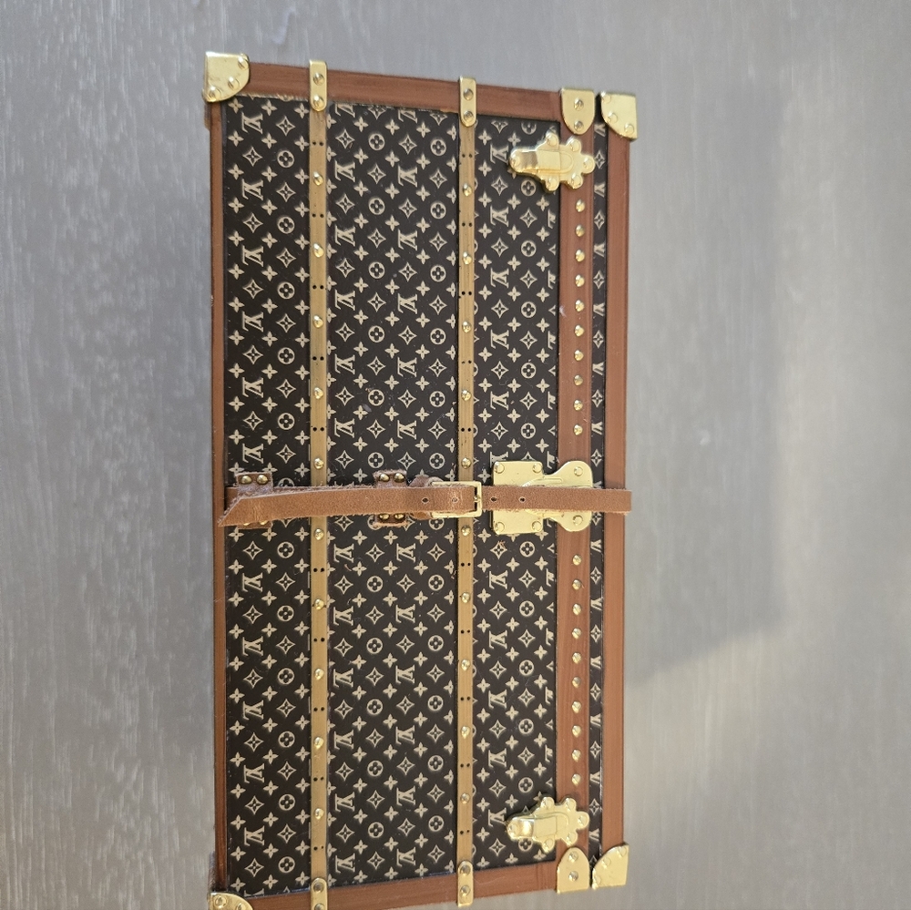 Louis Vuitton Little Miss France Paperweight Trunk